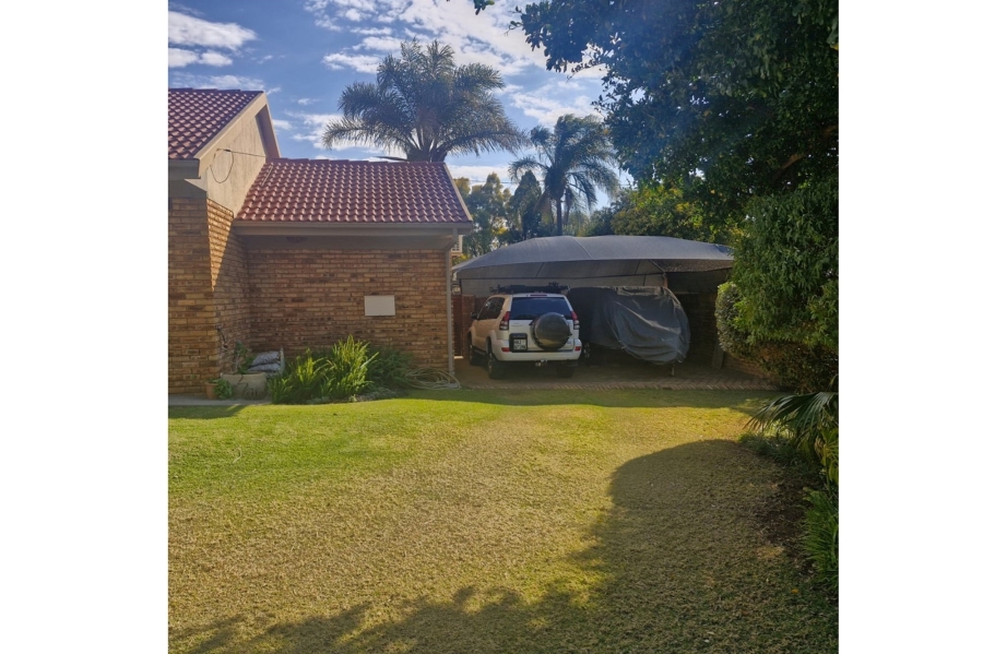 4 Bedroom Property for Sale in Doringkruin North West